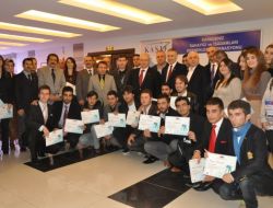 Kasif’li Genç Gazeteci Adayları Sertifikalarını Aldı