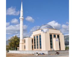 DİNLER CAMİİ İBADETE AÇILDI