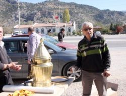 Bayram Yolculuğuna 10 Dakika Salep Molası