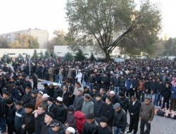 Kazakistan’da Kurban Bayramı Coşkusu Sokaklara Taştı