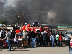 Çocukların Patlayıcı İle Oyunu Çok Sayıda Dükkanı Kullanılamaz Hale Getirdi