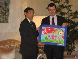 Japonya’dan Vanlı Depremzedelere 600 Bin Liralık Yardım