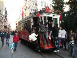 Nostaljik Tramvayda Bayram Yoğunluğu