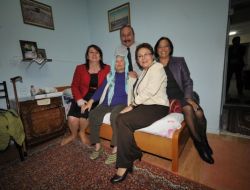 Türkegül Kocaoğlu Huzurevini Ziyaret Etti