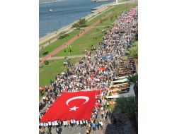 İzmirliler 'Atatürk’e Saygı' İçin Yürüyecek