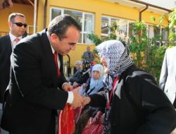 Bakan Ergin ve Vali Lekesiz Huzurevini Ziyaret Etti