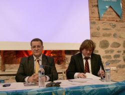 HAS PARTİLİLER BAYRAMLAŞTI