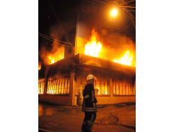 Yatak İmalathanesi Alev Alev Yandı