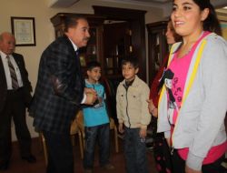 BAŞKAN ŞAHİN HALKLA BAYRAMLAŞTI