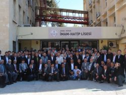 İmam Hatip Lisesi Mezunları Bayram Merasiminde Buluştu
