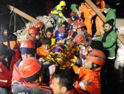 Otel’den Bir Kişi Daha Sağ Çıkartıldı