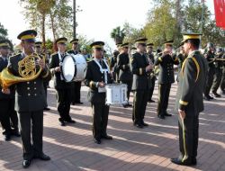 Atatürk, Antalya’da da Anıldı!