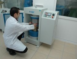 "İnşaatlarda Santimetrekarede En Az 300 Kilo Yük Taşıyan Beton Kullanılmalı"