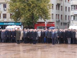 Atatürk, Ebediyete İntikalinin 73. Yıl Dönümünde Törenlerle Anılıyor