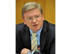 Bağış’la Görüşmeden Sonra Füle’den Açıklama