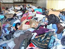 Depremzedeler İçin Toplanan Yardımlarının Yağmalandığı İddiası