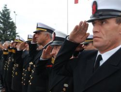 Gemi Sirenleri Eşliğinde Atatürk Anıldı