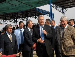 Deniz Baykal: Halkı Ezdirmeyeceğiz, Ülkeyi Soydurtmayacağız, Devleti Böldürtmeyeceğiz