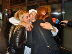 İLK HACI KAFİLESİ YURDA DÖNDÜ