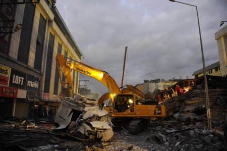 Van'daki depremde şok eden iddia