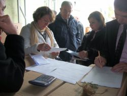 Bafra'da Çilek Yetiştiriciliğini Geliştirmek İçin Fide Dağıtıldı