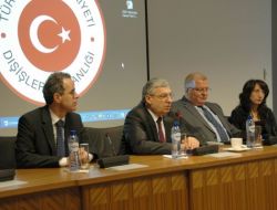 Konsolosluklarda "Vatandaş Haksız Da Olsa Haklıdır" Dönemi