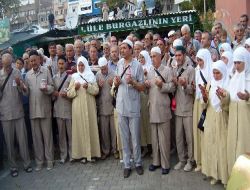 Edremit Körfezi'nde İlk Hacı Kafilesi Uğurlandı