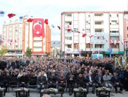 11.11.11 Çılgınlığına Edremit Belediyesi De Dahil Oldu