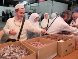 HACILAR HURMA ALIŞ-VERİŞİNDE