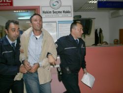 Cep Telefonu Çalan Şahsın Yaşı Kadar Sabıka Kaydı Çıktı