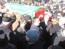 Dha Muhabiri Yılmaz Toprağa Verildi