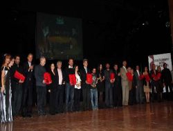 Dadaş Film Festivali'nde En İyi Film Ödülü 'kız Kardeşim Mommo'ya Verildi