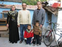 Kimse Yok Mu Derneği, Yangınzede Aileye Sahip Çıktı