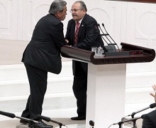 CHP'den Kamer Genç için bildiri