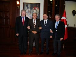 İzmir Büyükşehir, Petkim Yatırımı İptal Başvurusunu Danıştay'dan Geri Çekiyor