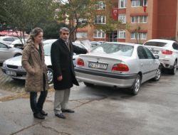 VAN'DAKİ DEPREMDEN KAÇTI..