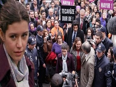 Fatmagül TV tarihinde bir ilki gerçekleştirdi