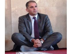 Güroymak Kaymakamı Yılmaz, Köy Köy Dolaşarak Taziye Ziyaretlerinde Bulunuyor