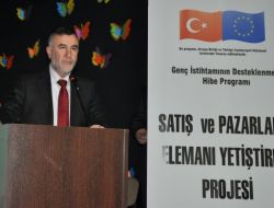 Satış Ve Pazarlama Kursunu Tamamlayanlar Sertifikalarını Aldı