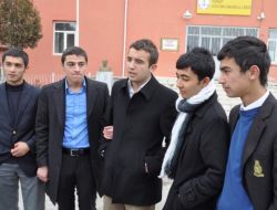 Kalorifer Yanmadığı İçin Okula Gitmeyen Öğrenciler Rapor Alıyor