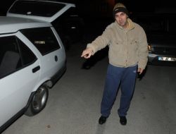 Park Halindeki 9 Aracın Lastiklerini Kesip Kaçtılar