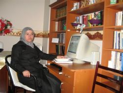 Ağrılı Yazar, Kitabının Tüm Gelirlerini Depremzedelere Bağışladı