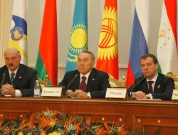 Kazakistan Cumhurbaşkanı Nazarbayev, Moskova’ya Gitti