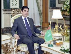 Almanya Dışişleri Bakanı Westerwelle Türkmenistan'da