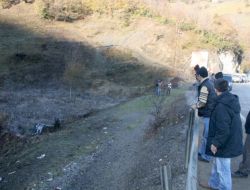 Diyaliz Hastalarını Taşıyan Servis Aracı Devrildi: 5 Yaralı