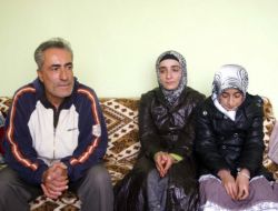 Depremzede Aileye Evinin Kapılarını Açtı