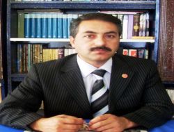 Şuurlu Öğretmenler Derneği, İngilizce Ders Kitaplarındaki Cinsel Organ Resimlerine Tepki Gösterdi