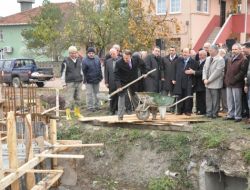 Kartepe'de Hasanpaşa Camii'nin Temeli Atıldı