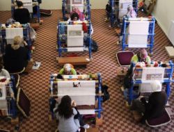 Hukukçu Kadının Halı Dokuma Merakı