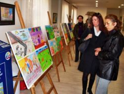 Sökeli Çocuklar Yazı Ve Resimlerle Dünya Çocuklarını Anlattı